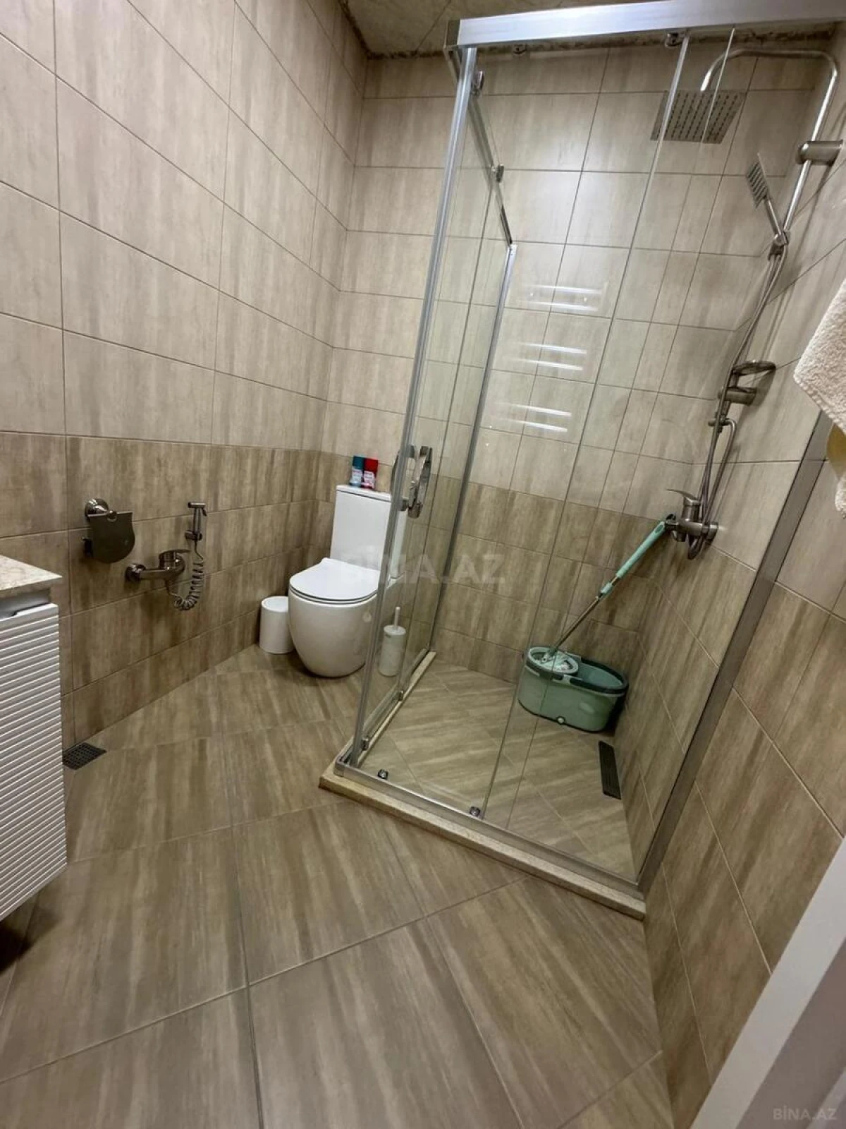 Satılır 2 otaqlı mənzil 73 m²