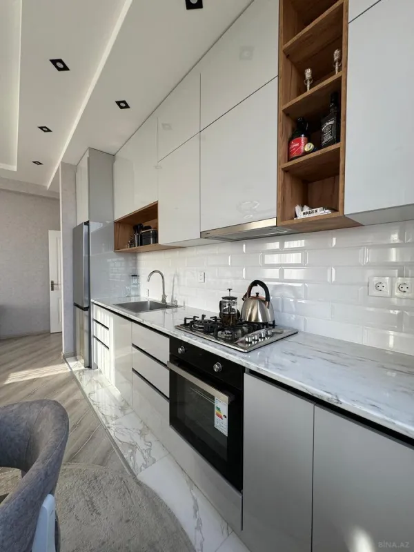 Satılır 2 otaqlı mənzil 73 m²