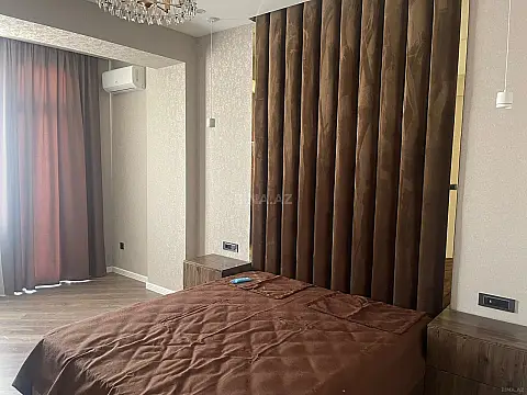 Kirayə verilir 2 otaqlı mənzil 97 m²