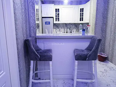 Kirayə verilir 3 otaqlı mənzil 110 m²