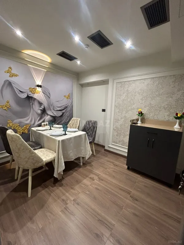 Satılır obyekt 550 m²