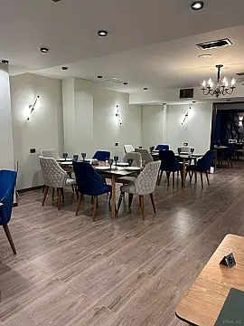 Satılır obyekt 550 m²