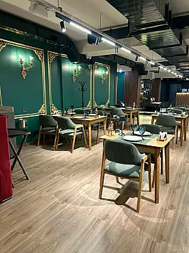 Satılır obyekt 550 m² — Bakı 550.00 m²