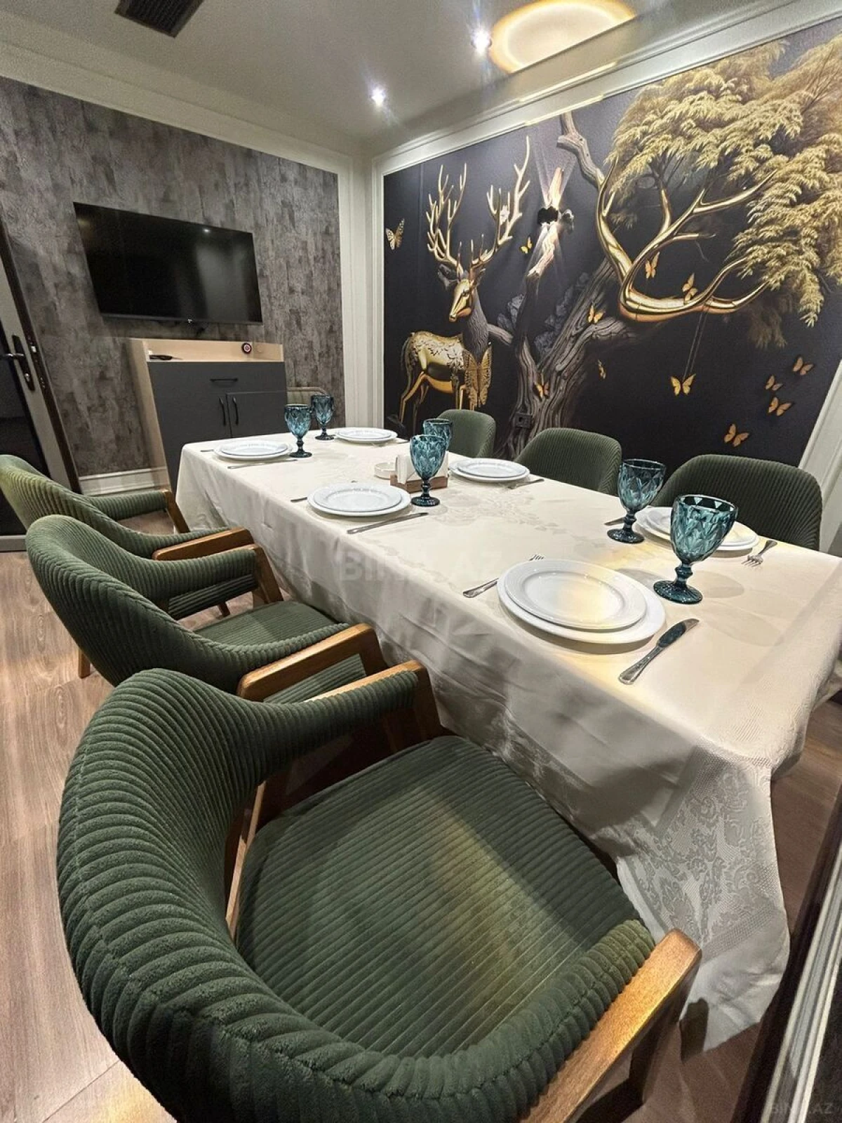 Satılır obyekt 550 m²