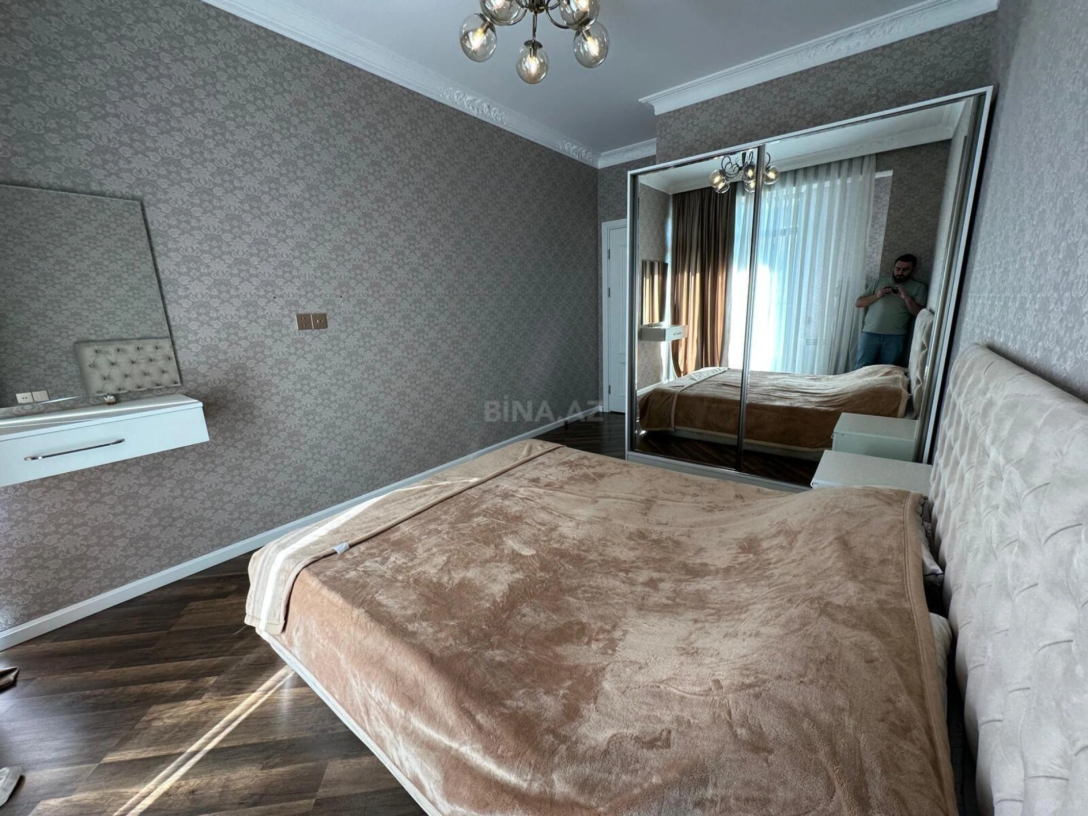 Kirayə verilir 2 otaqlı mənzil 65.1 m²