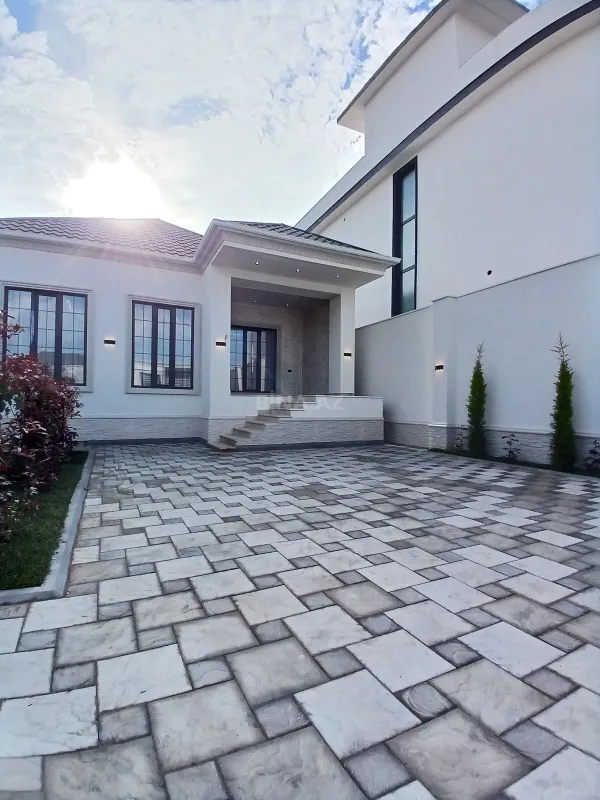 Satılır 4 otaqlı həyət evi 110 m²
