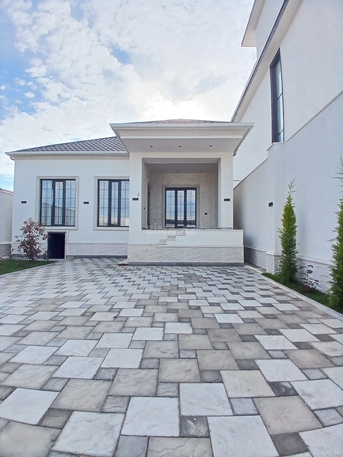 Satılır 4 otaqlı həyət evi 110 m²