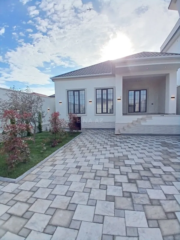 Satılır 4 otaqlı həyət evi 110 m²