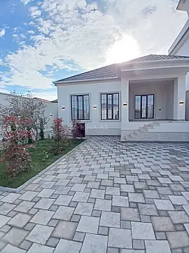 Satılır 4 otaqlı həyət evi 110 m²