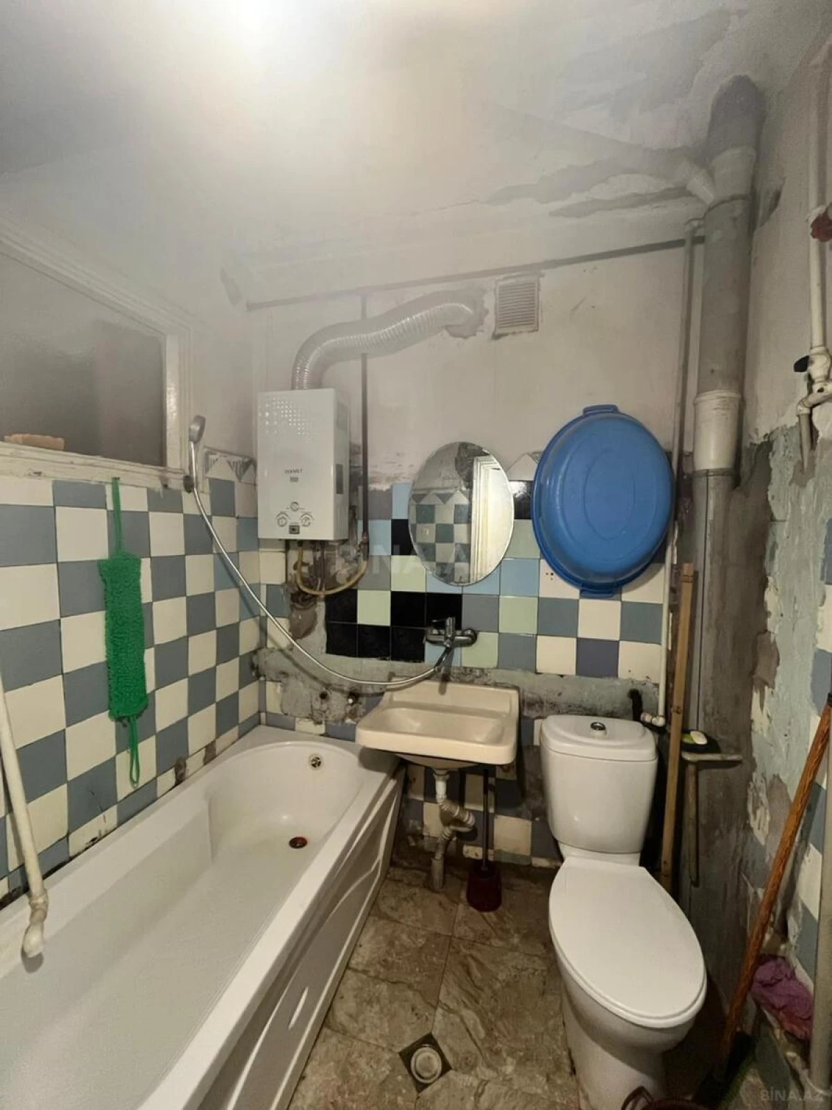 Satılır 2 otaqlı mənzil 60 m²