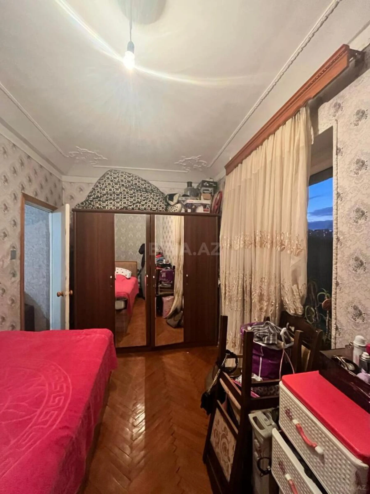 Satılır 2 otaqlı mənzil 60 m²