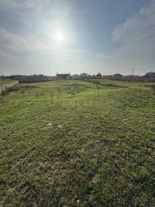 Satılır torpaq sahəsi 12 m²