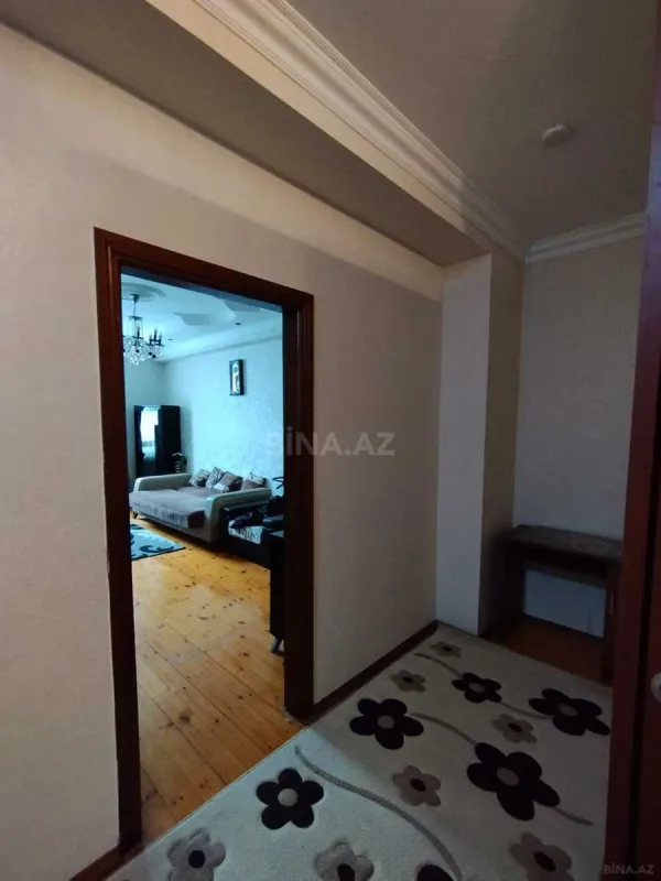 Kirayə verilir 2 otaqlı mənzil 80 m²