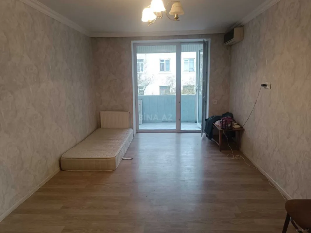 Kirayə verilir 2 otaqlı mənzil 60 m²