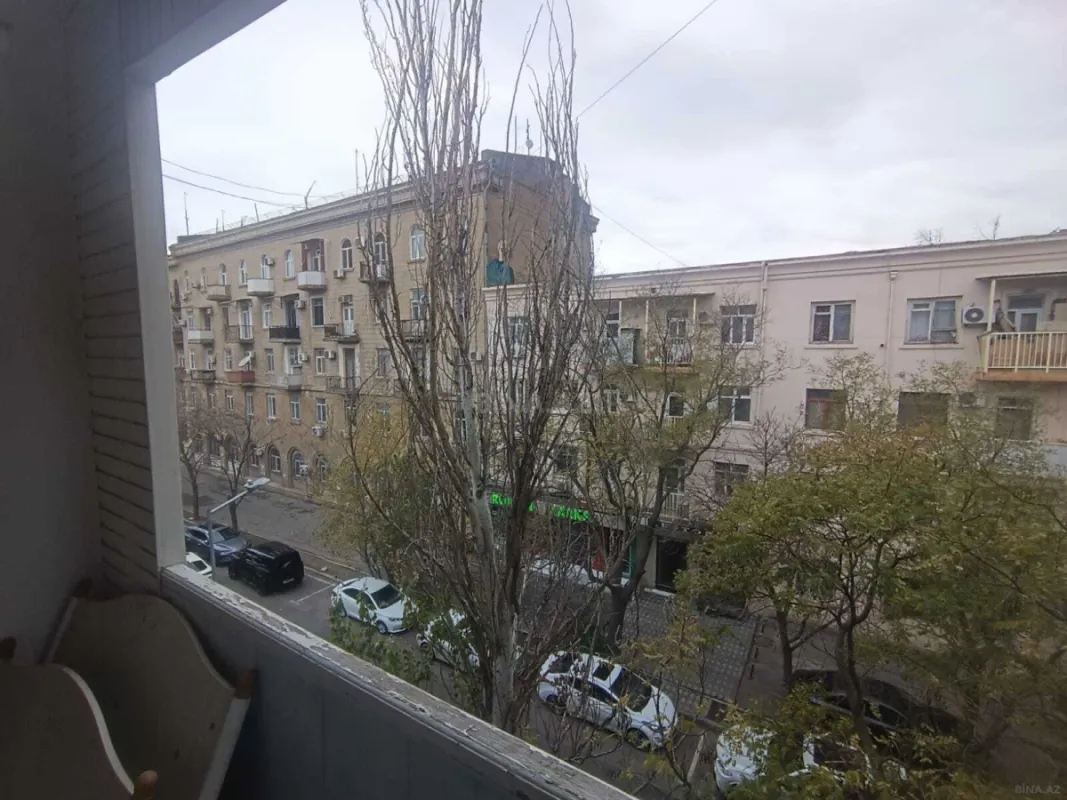 Kirayə verilir 2 otaqlı mənzil 60 m²