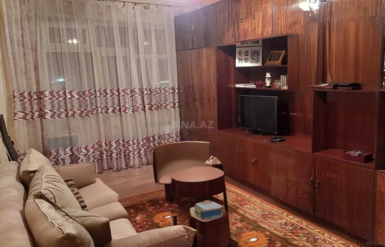 Satılır 2 otaqlı mənzil 65 m²