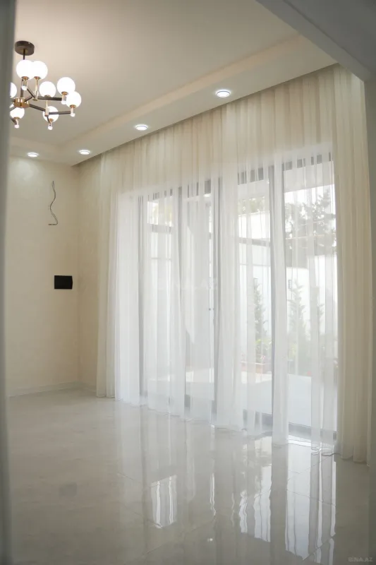 Satılır 4 otaqlı həyət evi 150 m²