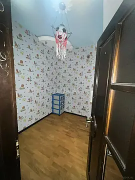 Kirayə verilir 3 otaqlı mənzil 80 m²