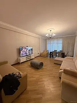 Kirayə verilir 3 otaqlı mənzil 130 m² — Bakı, Nərimanov 3 otaq 130.00 m²