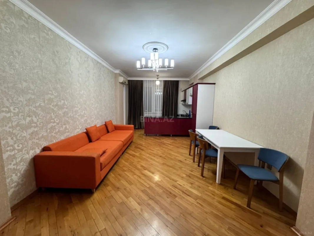 Satılır 3 otaqlı mənzil 103 m²