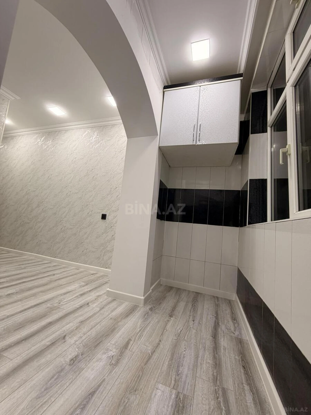 Satılır 1 otaqlı mənzil 40 m²