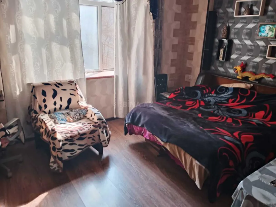 Satılır 2 otaqlı mənzil 50 m²