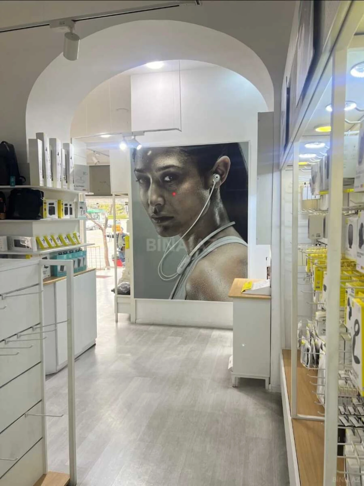 Kirayə verilir obyekt 75 m²