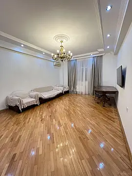 Kirayə verilir 3 otaqlı mənzil 120 m² — Bakı, Nəsimi 3 otaq 120.00 m²
