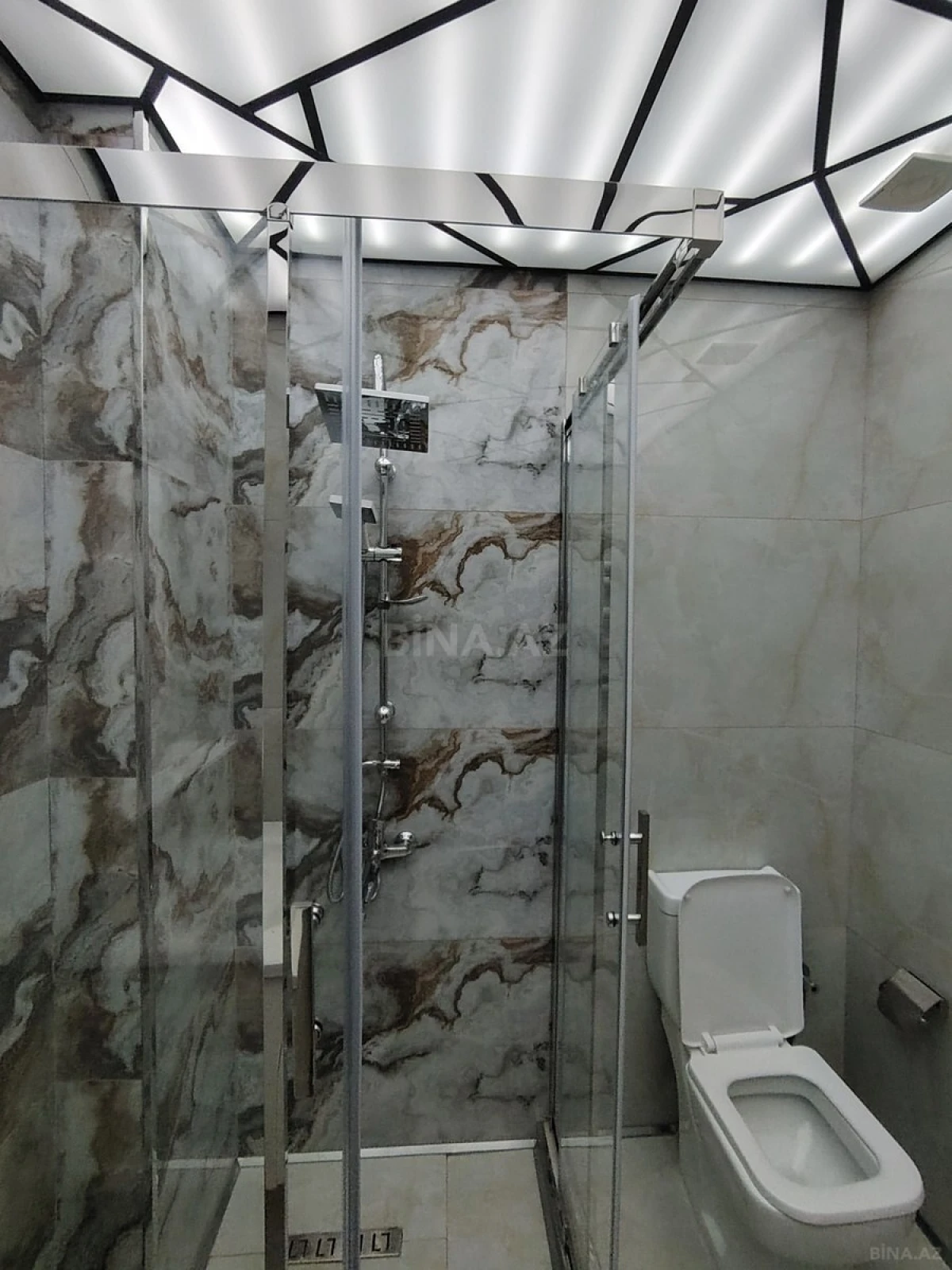 Satılır 2 otaqlı mənzil 89 m²