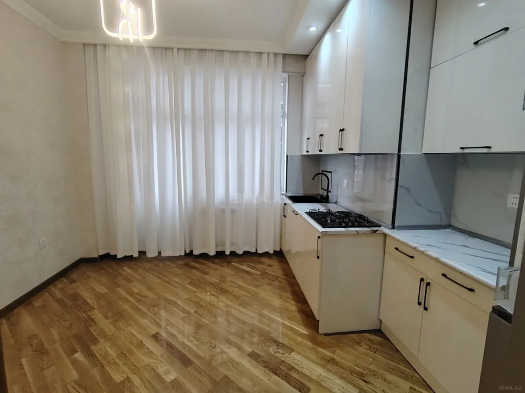 Satılır 2 otaqlı mənzil 89 m²
