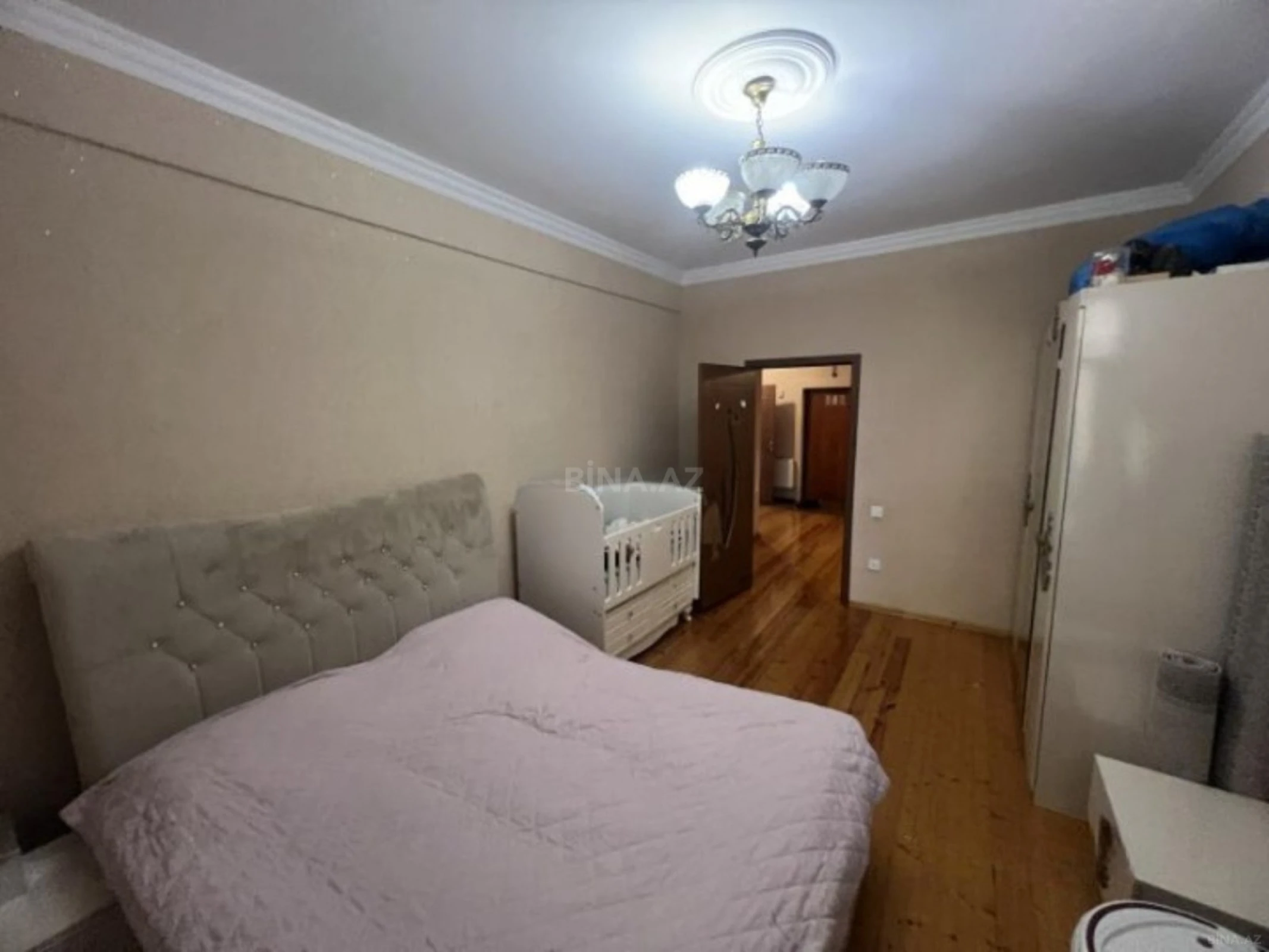 Satılır 3 otaqlı mənzil 95.5 m²