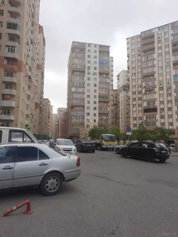 Satılır 3 otaqlı mənzil 95.5 m²