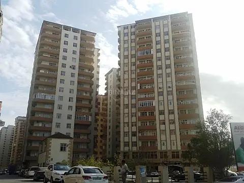 Satılır 3 otaqlı mənzil 95.5 m²