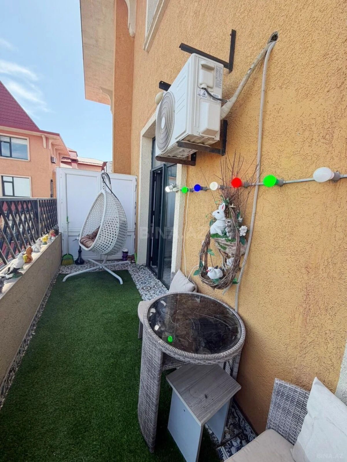 Satılır 3 otaqlı mənzil 94 m²