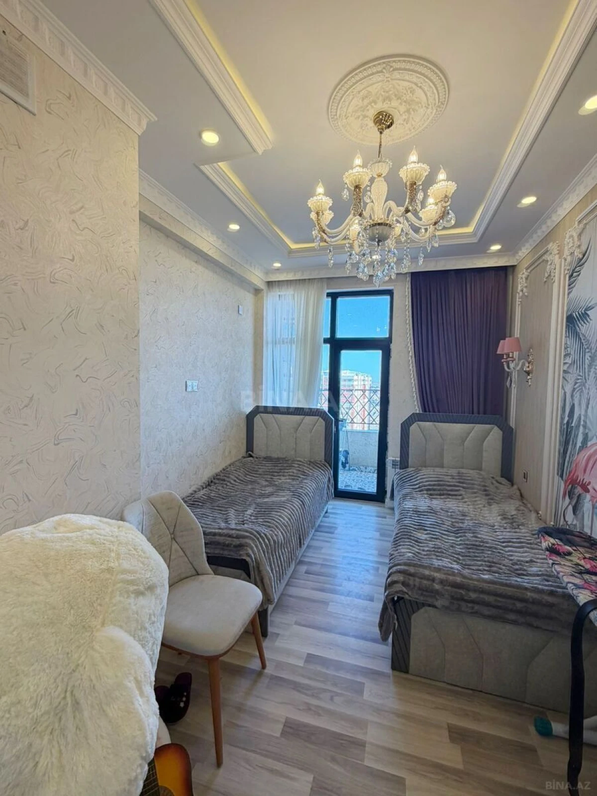 Satılır 3 otaqlı mənzil 94 m²