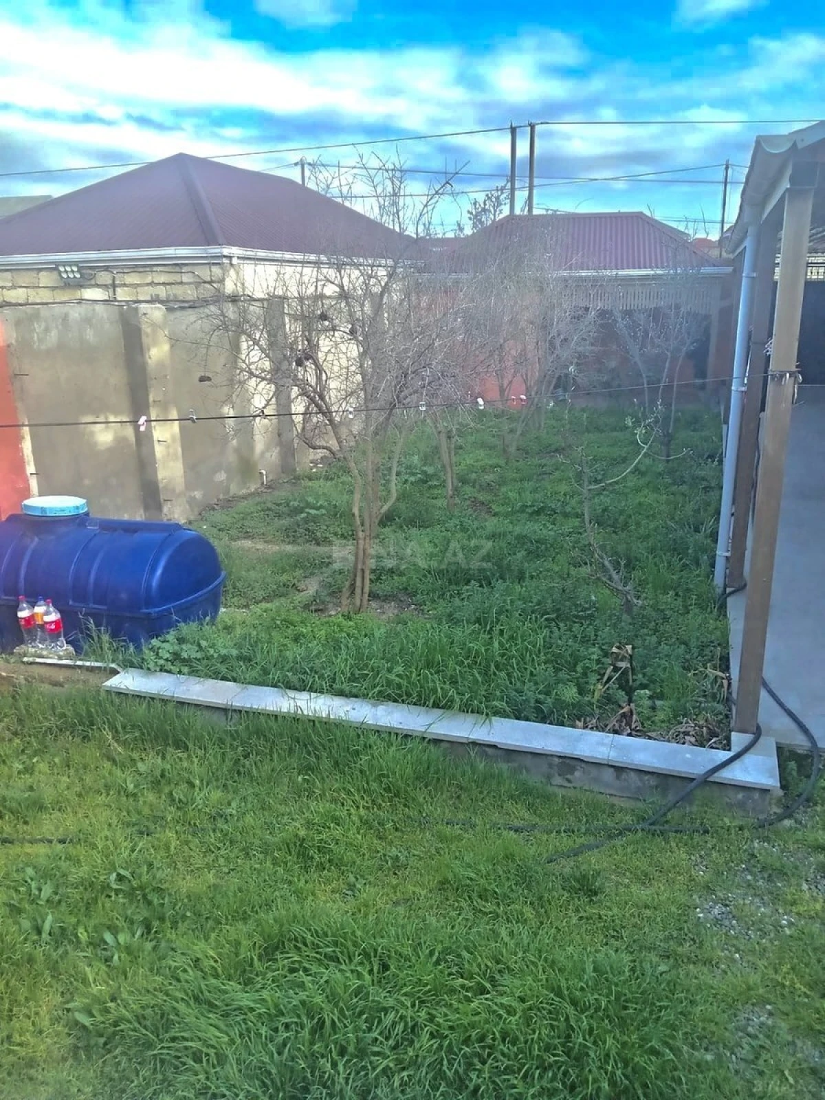 Satılır 4 otaqlı həyət evi 100 m²