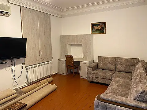 Satılır 2 otaqlı mənzil 55 m²