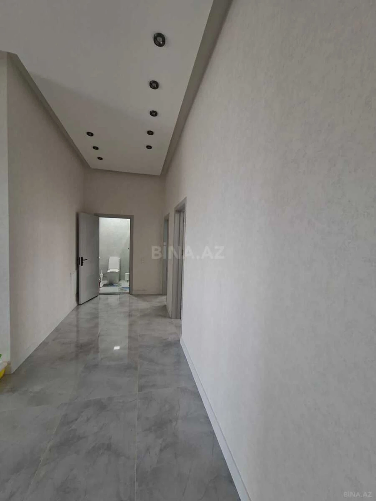 Satılır 4 otaqlı həyət evi 140 m²