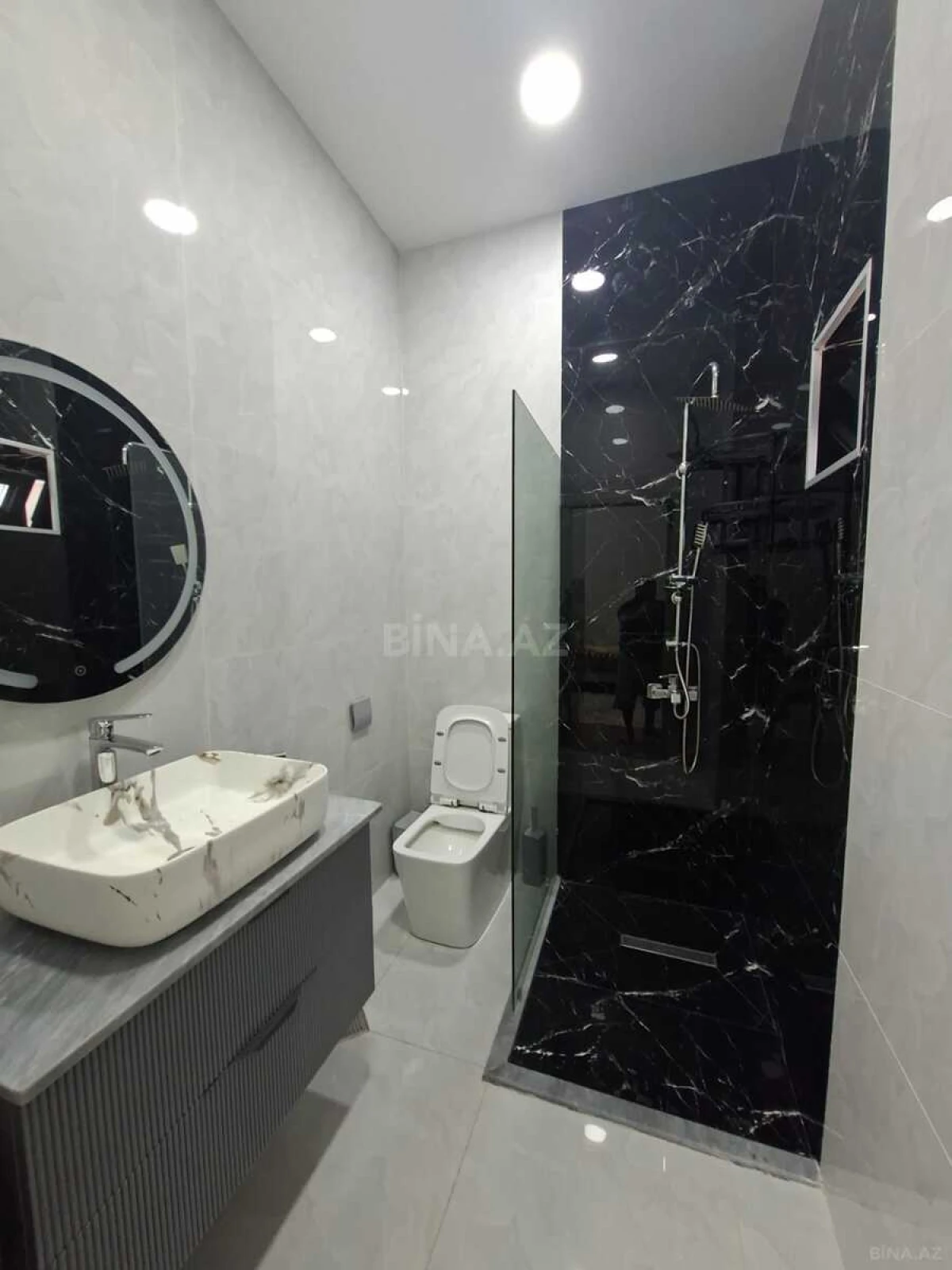 Satılır 4 otaqlı həyət evi 140 m²
