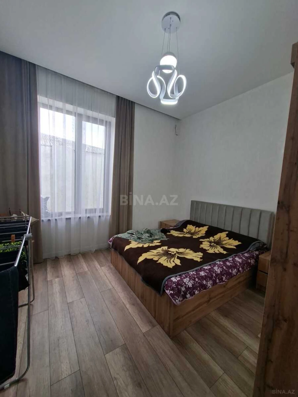 Satılır 4 otaqlı həyət evi 140 m²