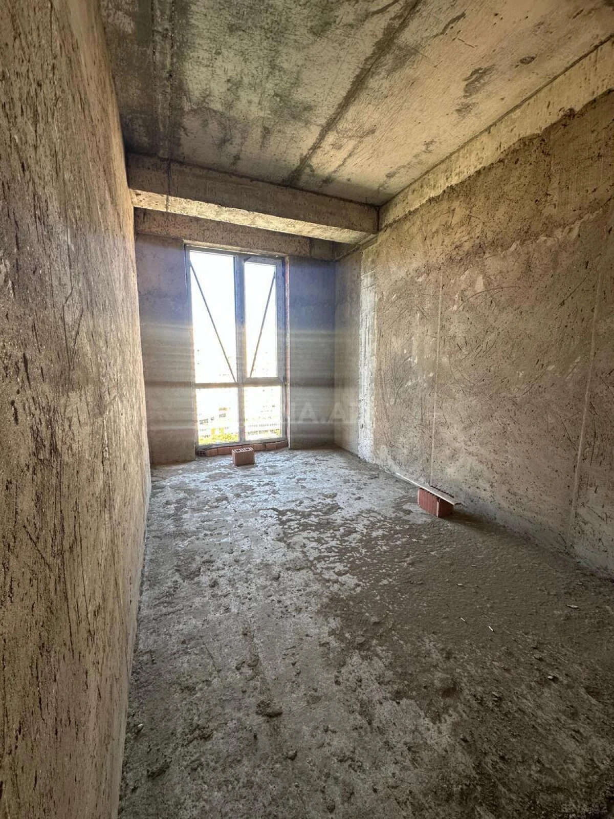 Satılır 3 otaqlı mənzil 130 m²