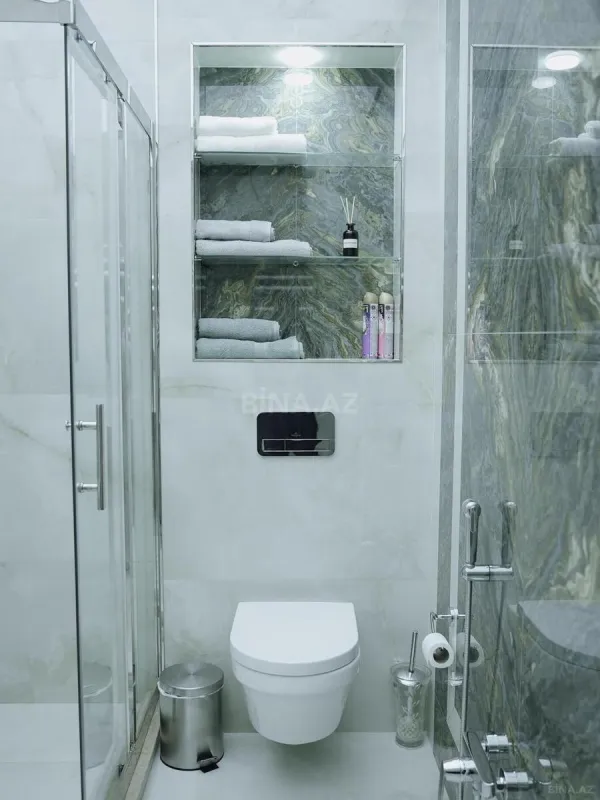 Kirayə verilir 2 otaqlı mənzil 65 m²