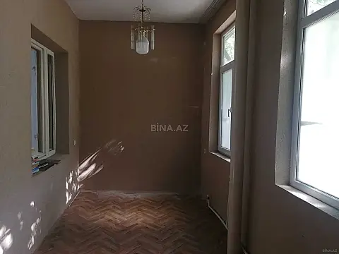 Kirayə verilir 3 otaqlı ofis 60 m²