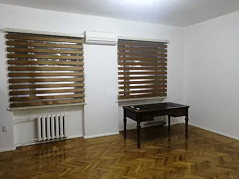 Kirayə verilir 3 otaqlı ofis 60 m² — Bakı, Sahil qəs. 3 otaq 60.00 m²