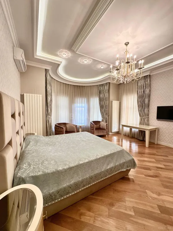 Kirayə verilir 9 otaqlı həyət evi 400 m²