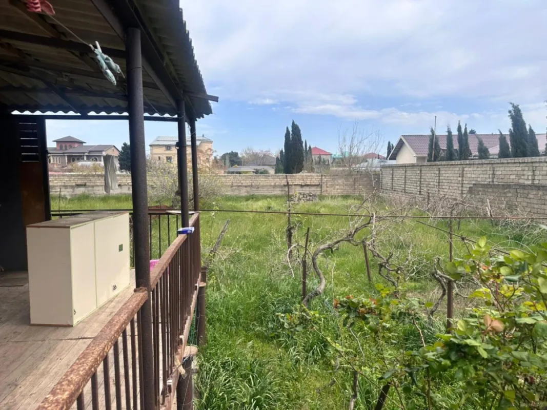 Satılır 2 otaqlı həyət evi 70 m²