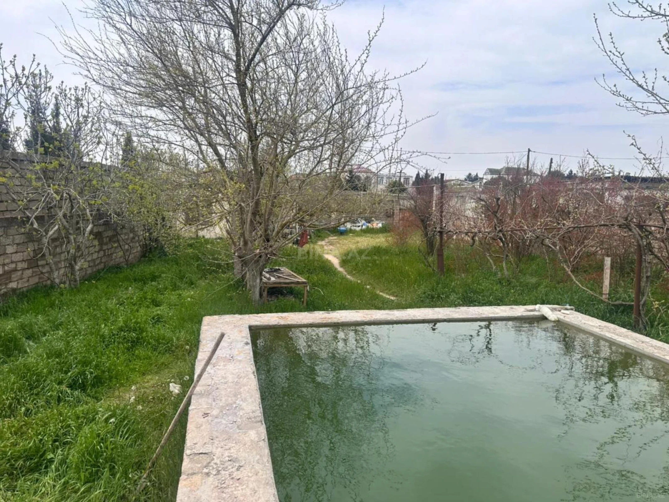 Satılır 2 otaqlı həyət evi 70 m²