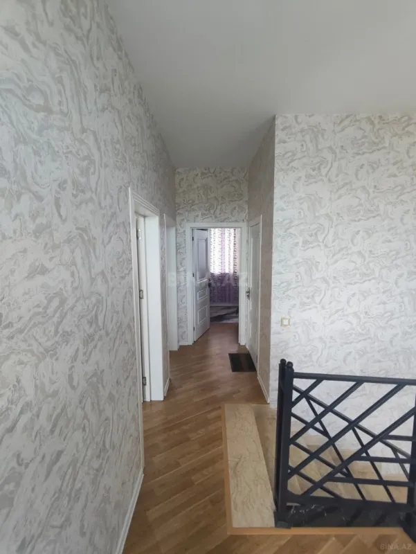 Satılır 4 otaqlı həyət evi 130 m²