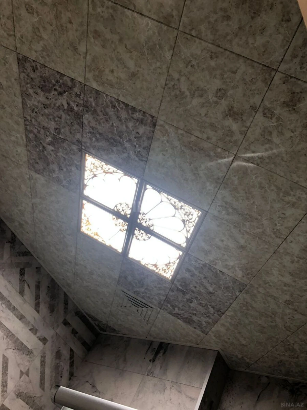 Kirayə verilir 2 otaqlı mənzil 100.3 m²