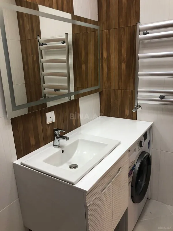 Kirayə verilir 2 otaqlı mənzil 100.3 m²